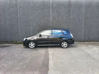 Suzuki Liana 1,6 GL 106HK 5d