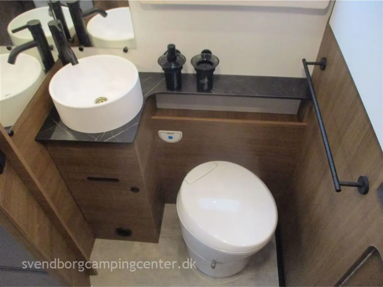Billede 13 - 2027 - Benimar Tessoro T488