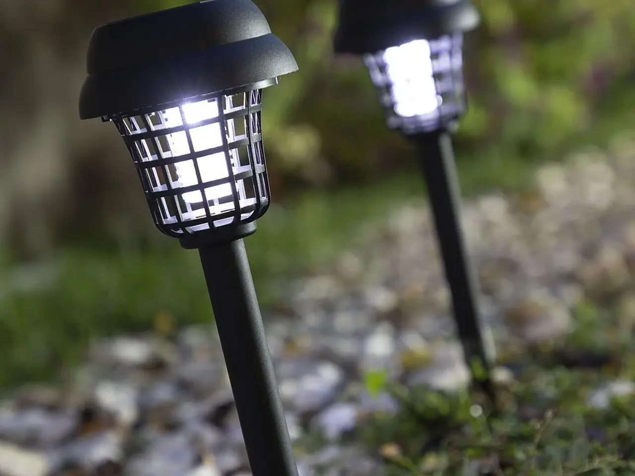 Billede 5 - Myg-dræber solcelle have lampe Garlam