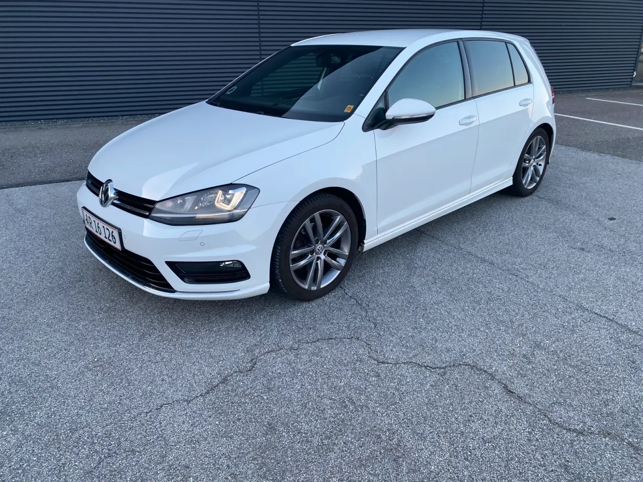 Billede 3 - Lækker Golf R-line med DSG sælges