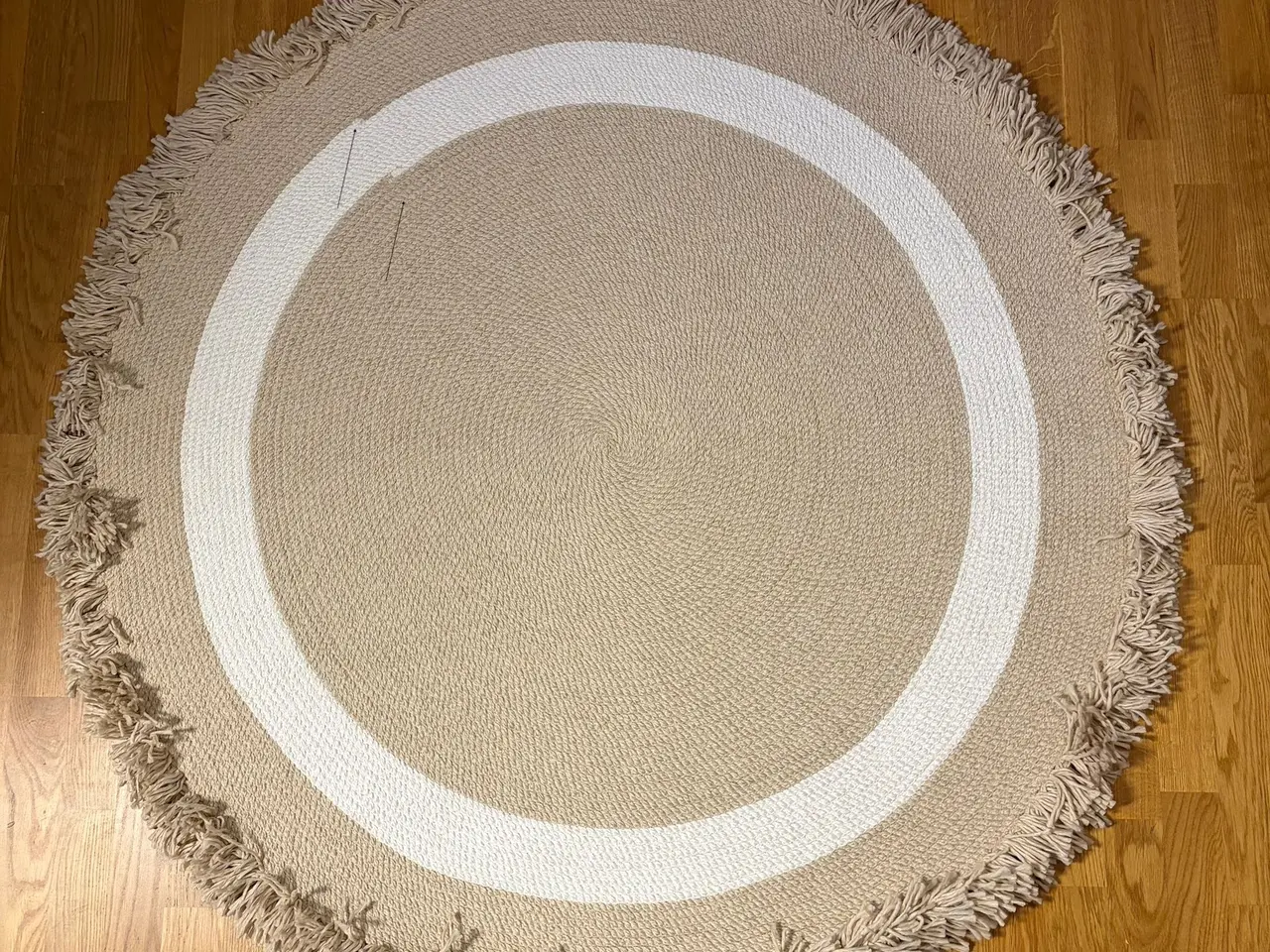 Billede 9 - Stilfuldt rundt tæppe (Naturfarve, Ø 120 cm)