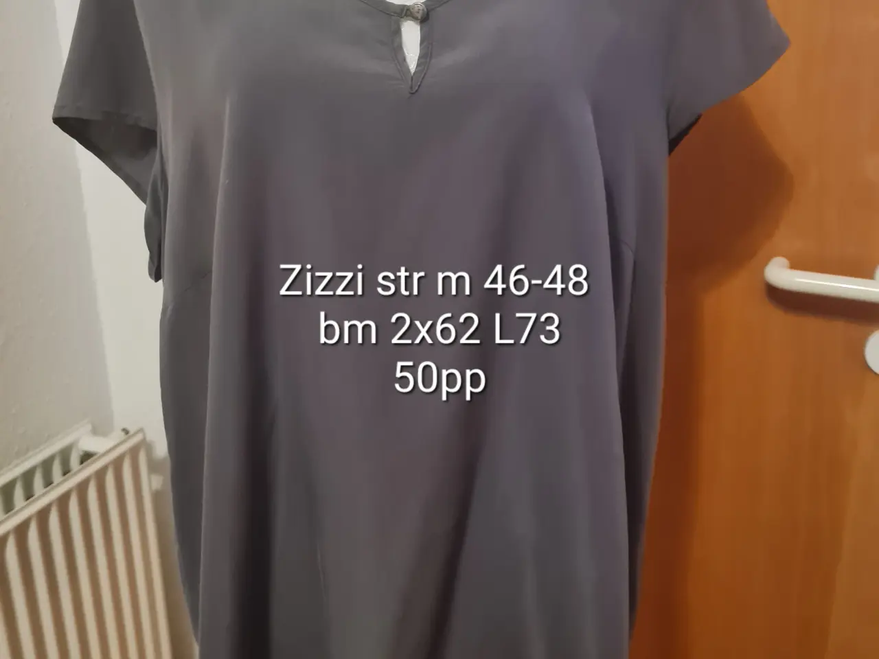 Billede 1 - Zizzi T-shirt str M 46-48