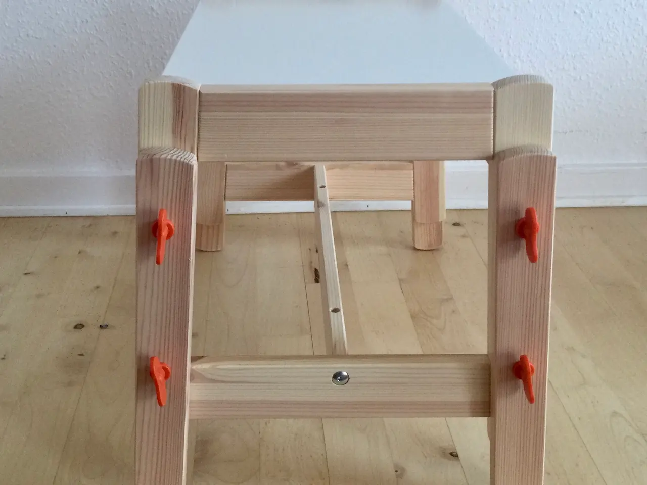 Billede 5 - Sidebord / sengebord / sofabord / børnebord