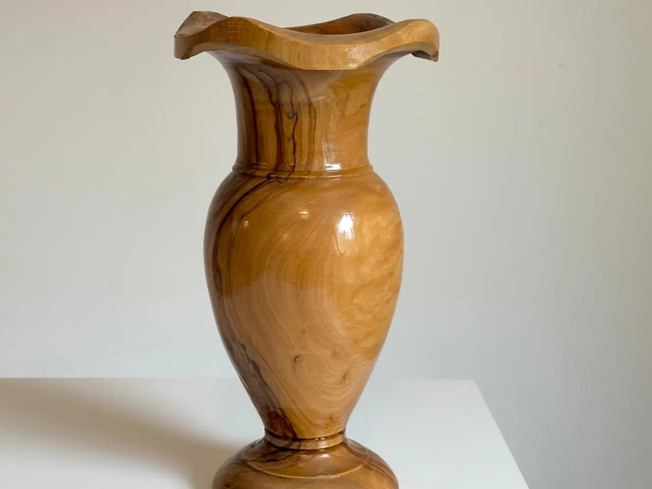 Billede 4 - Stor vase, træ