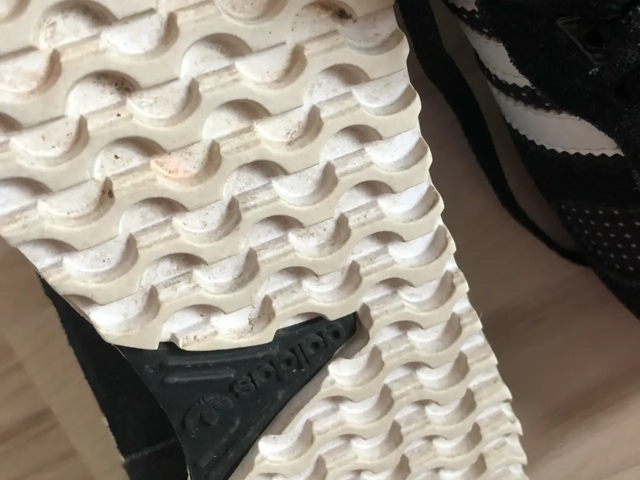 Billede 3 - Adidas sko