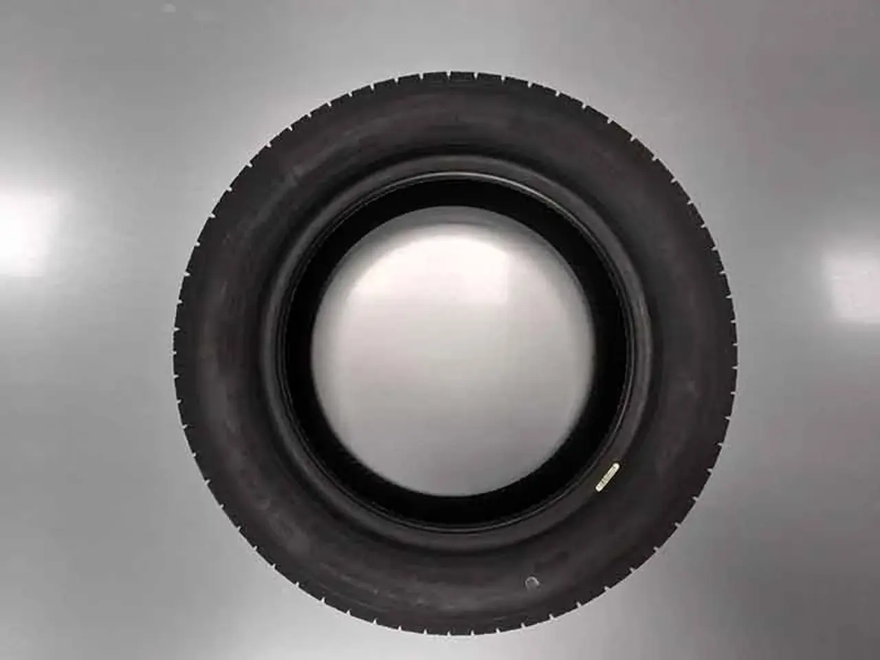 Billede 3 - 195/50R13 Dæk 104/101N