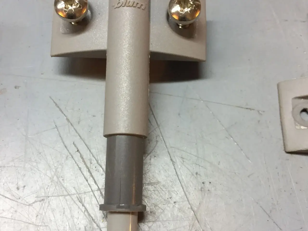 Billede 8 - Blum soft close/tip on