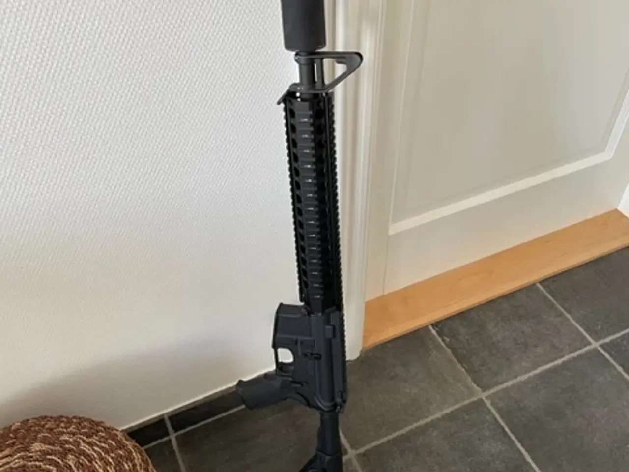 Billede 1 - Colt AR15 halvauto .223 m/lyddæmper