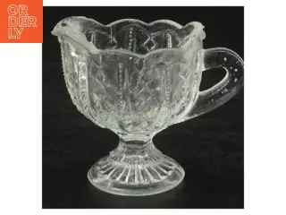 Glas kande med hank (str. H. 7,5 cm. ø. 6 cm)