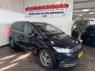 VW Touran 2,0 TDi 150 Highline Family DSG Van