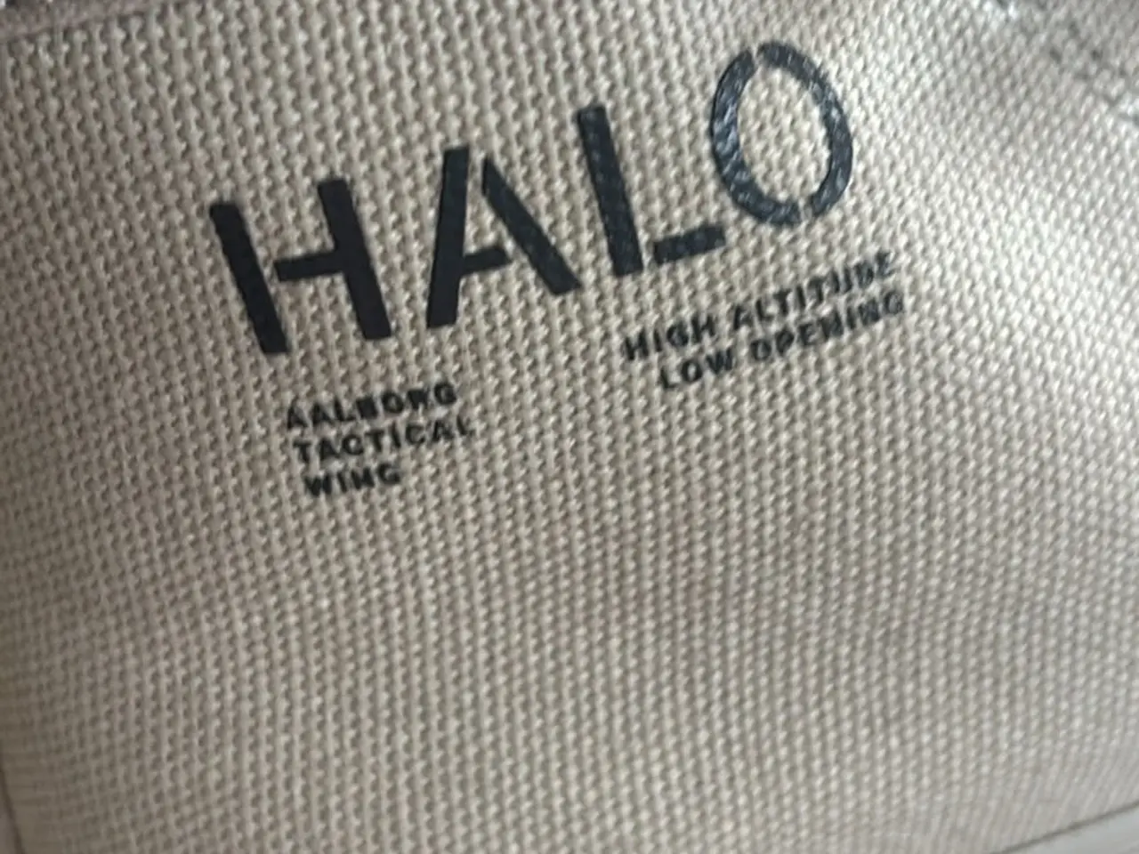 Billede 1 - Halo sneakers str.40