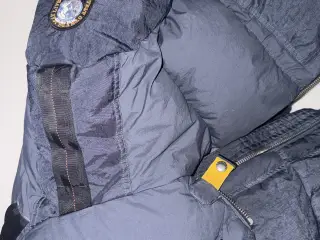 Limitted ParaJumpers, den kan ikke fås længere.