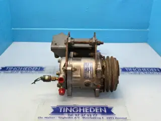 Massey Ferguson 7278 AC Pumpe 45080062