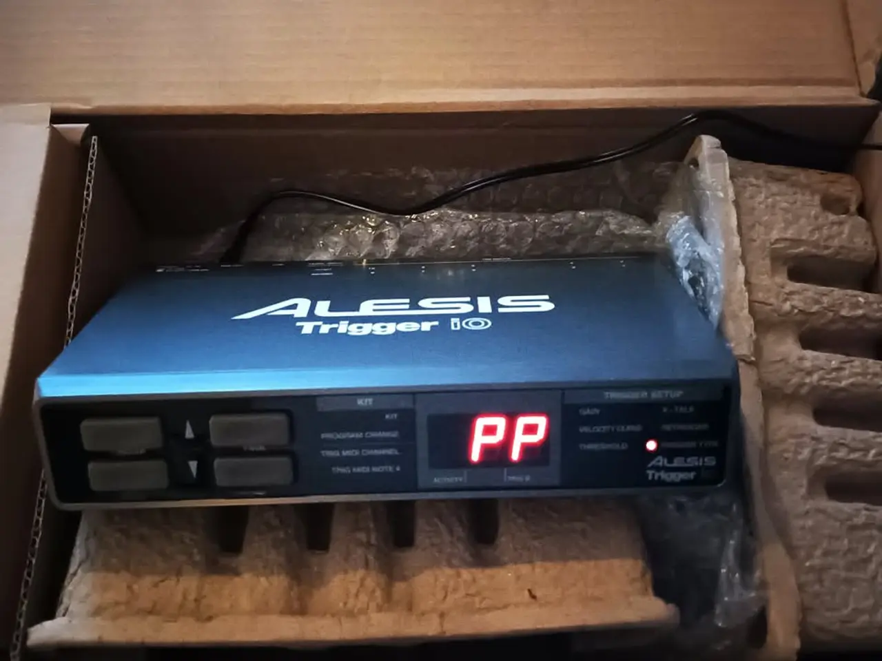 Billede 2 - Trigger Alesis iO + MIDI 5ben Kabel 2 m + Mount