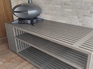 Design dit eget grillbord med gas skjuler
