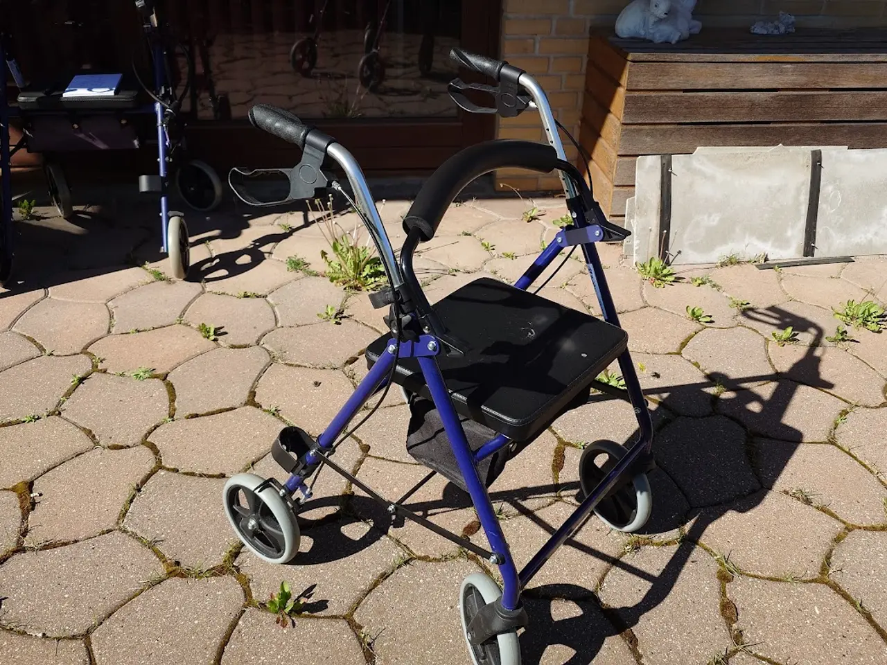 Billede 2 - 2 stk. Rollator, model Impala
