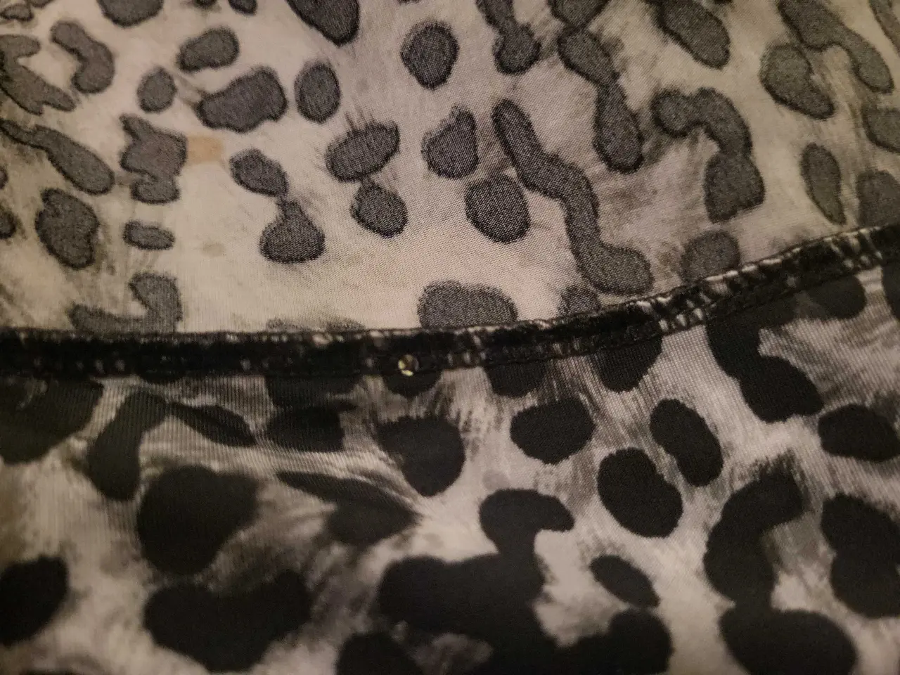 Billede 16 - Grå Leopard Top
