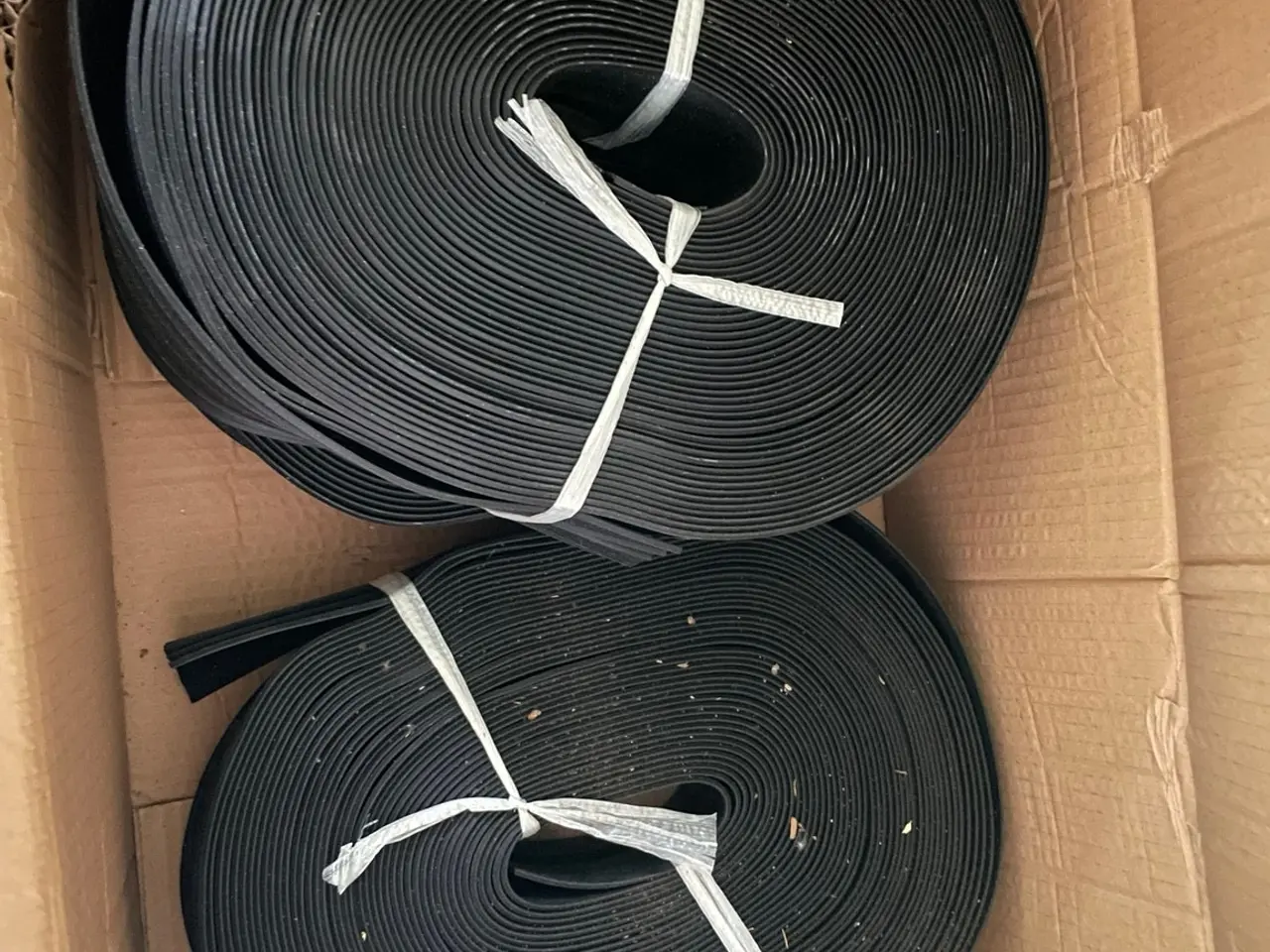Billede 1 - Cembrit EPDM-gummibånd 90 mm, 3 ruller / 90 m