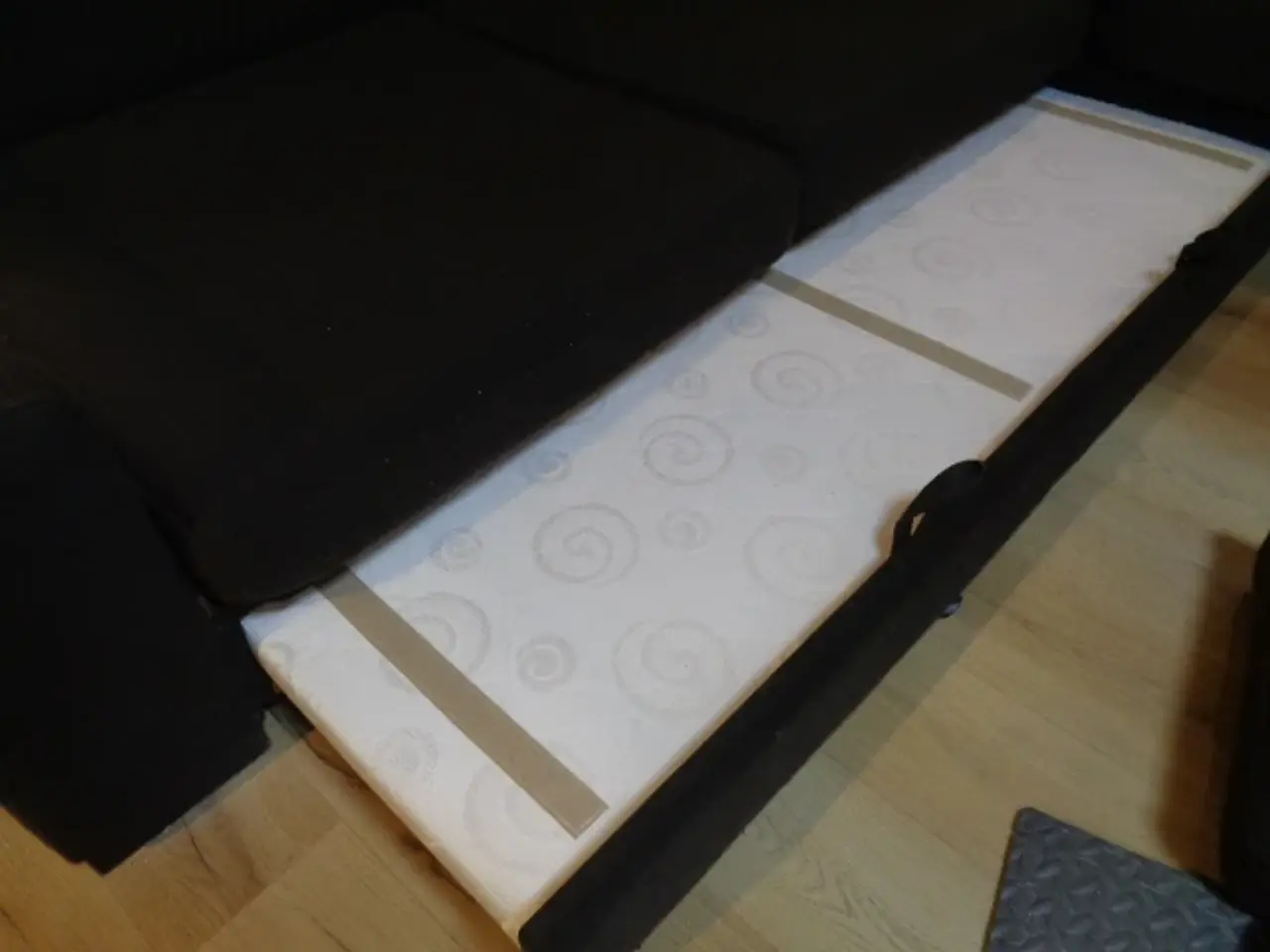 Billede 4 - Sovesofa med chaiselong