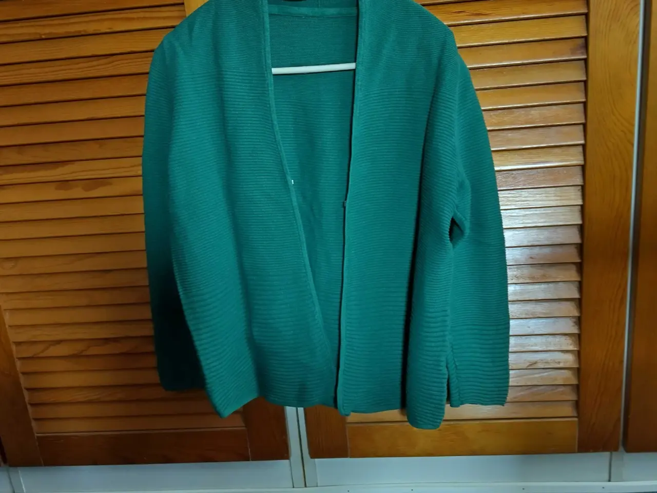 Billede 2 - Cardigan og bluse