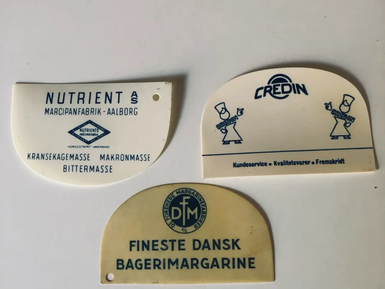 Billede 1 - Dejskrabere med reklame