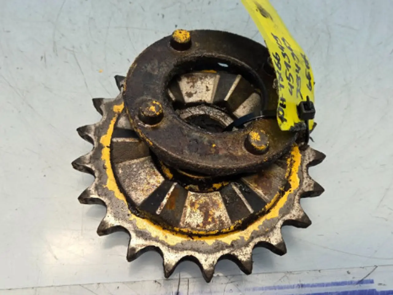 Billede 5 - New Holland TX66 Kædehjul 451349