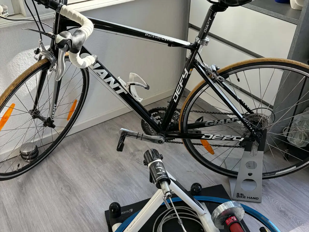 Billede 1 - Racercykel Giant Dafy 24 gear Medium