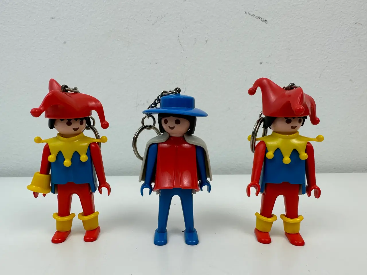 Billede 4 - 3 stk. vintage Playmobil nøgleringe (1974)