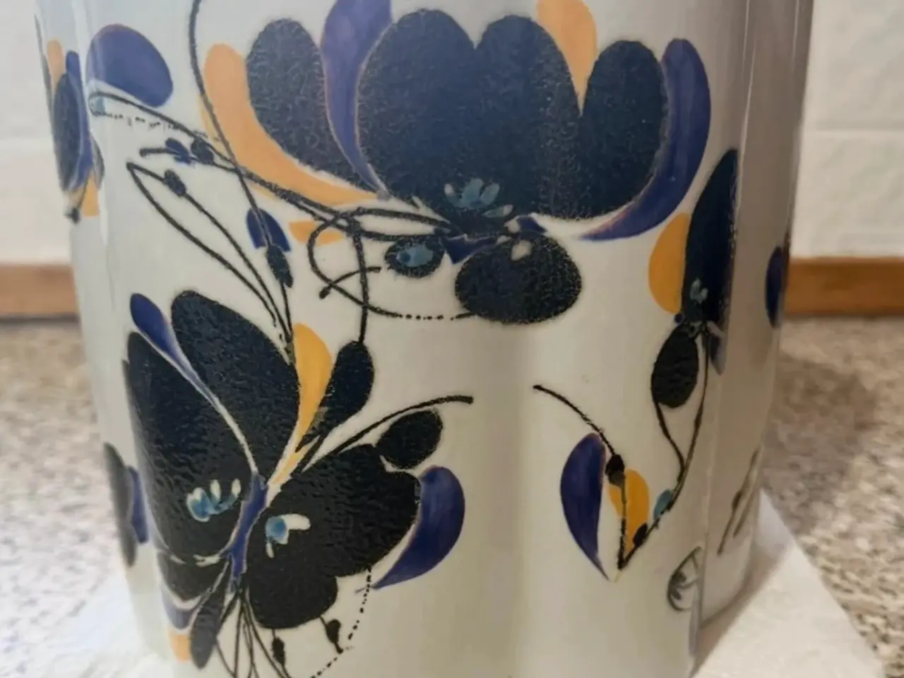 Billede 1 - Royal Copenhagen Fajance – Ivan Weiss – stor urtep