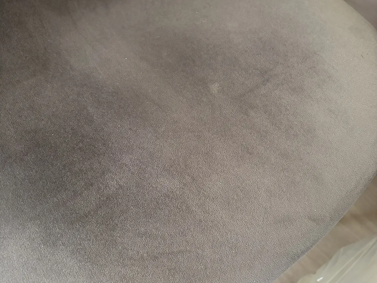 Billede 3 - 4 velour spisebordstole- sælges samlet. 