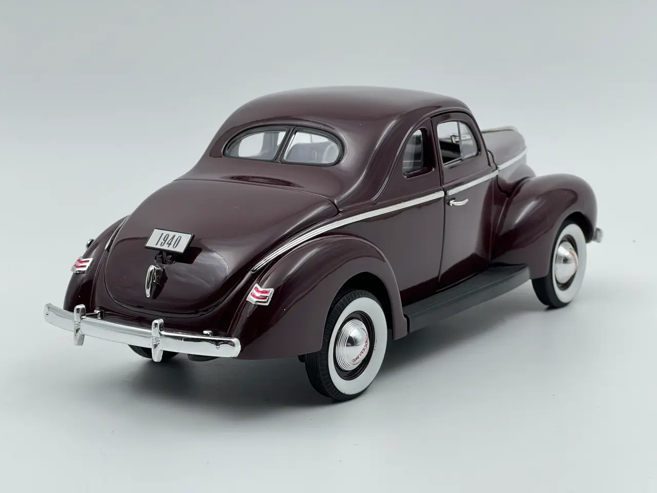 Billede 4 - 1940 Ford Deluxe Coupe 1:18 