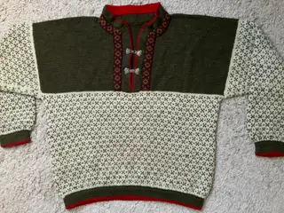 Norsk - Islandsk Sweater