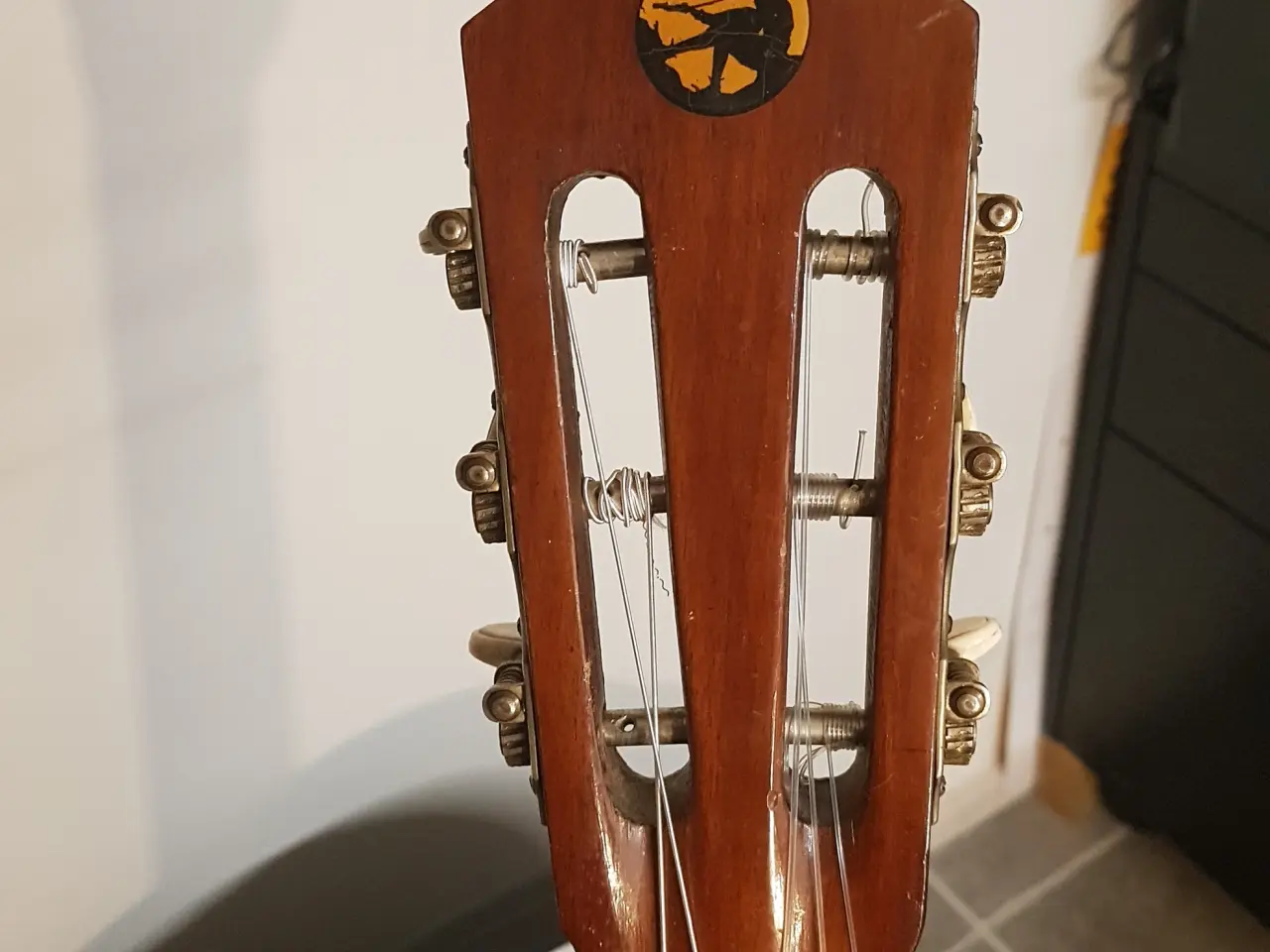Billede 4 - Håndbygget Guitar Johannes Møller 1957
