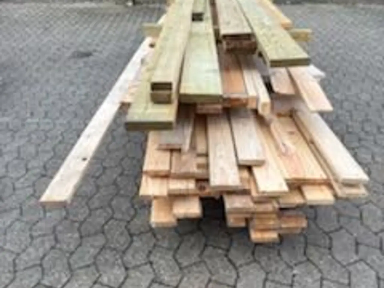 Billede 4 - Brugt planker og brædder. 