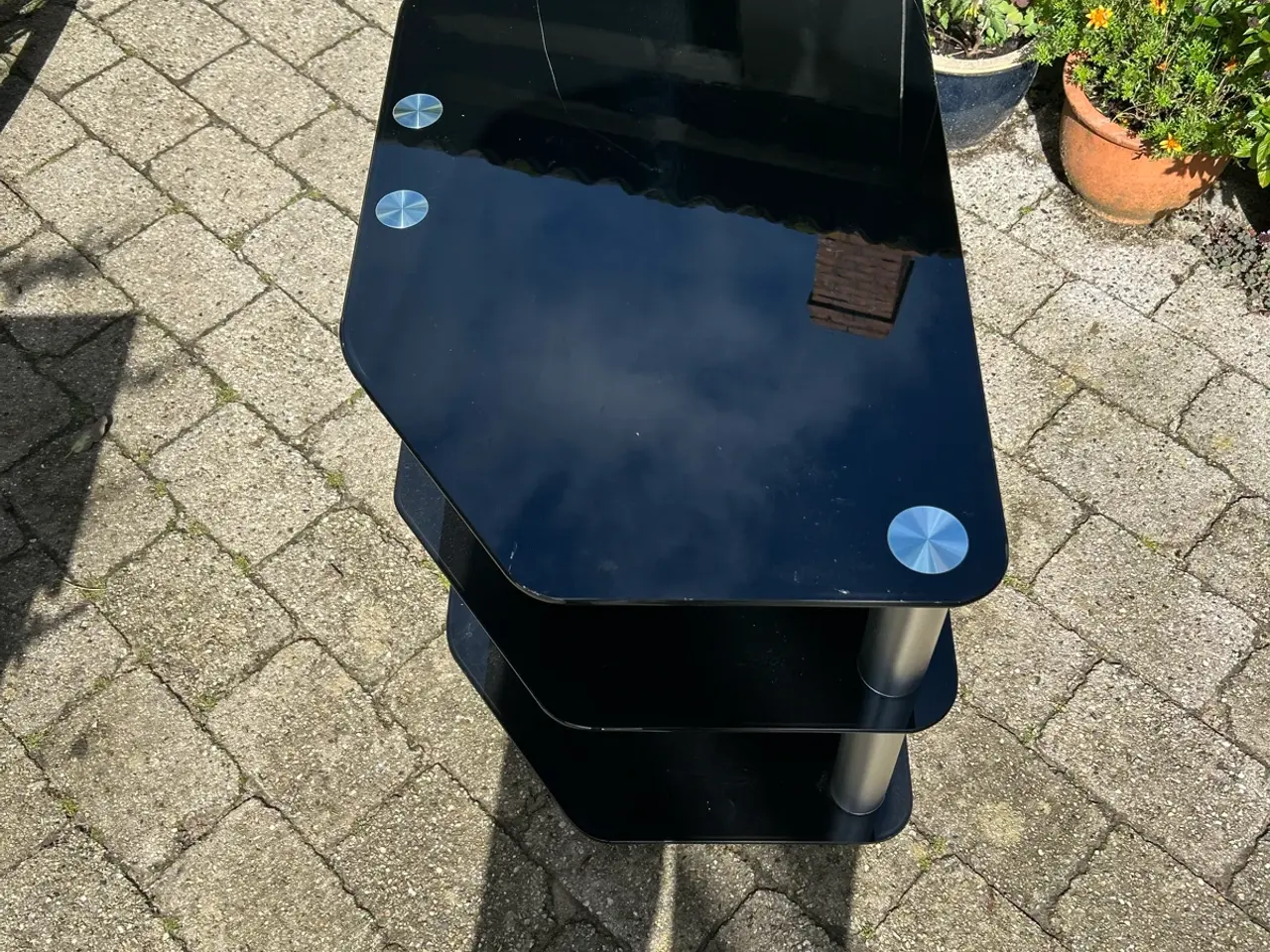 Billede 3 - TV bord i glas sort