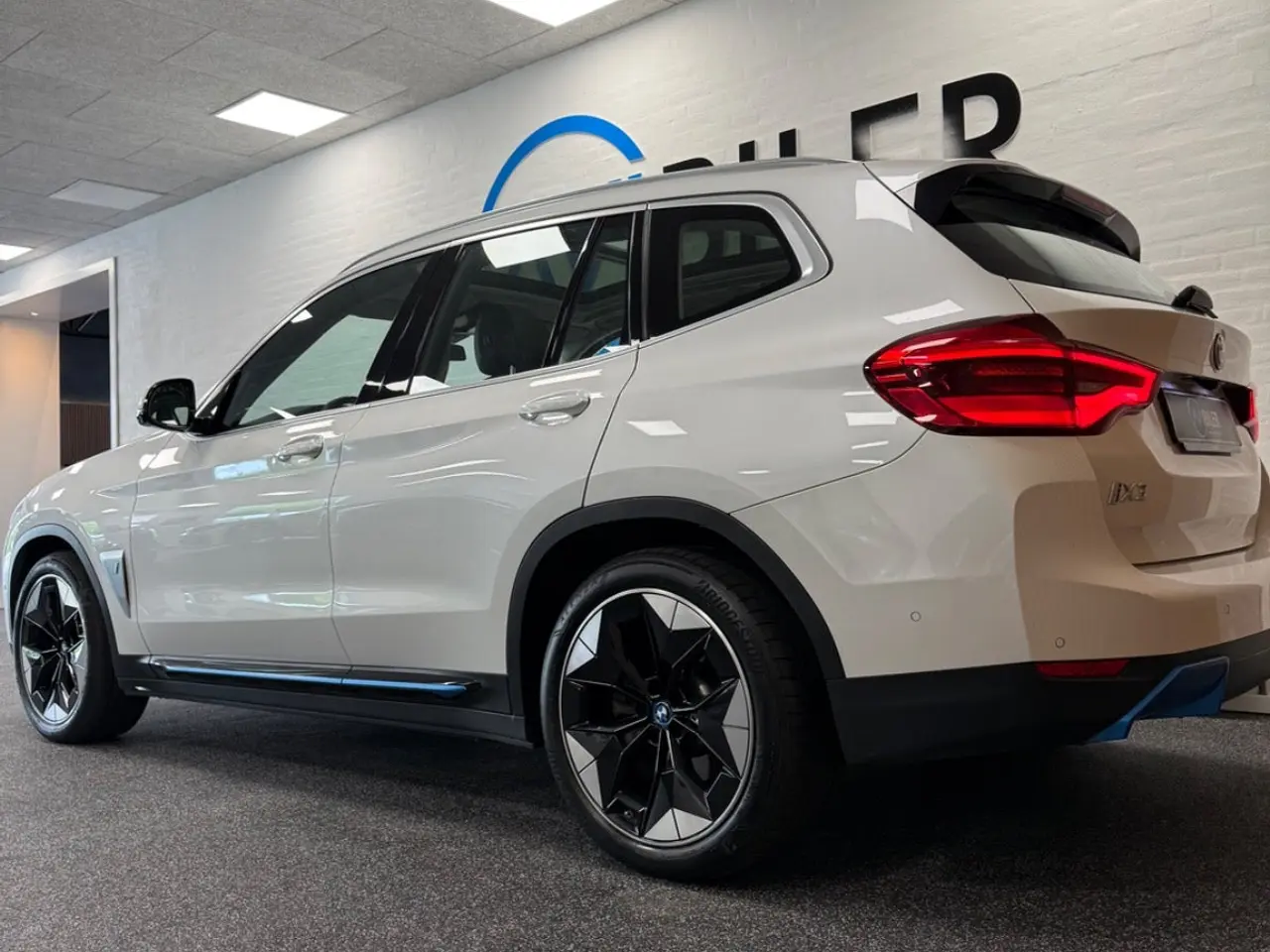 Billede 3 - BMW iX3 Charged Plus