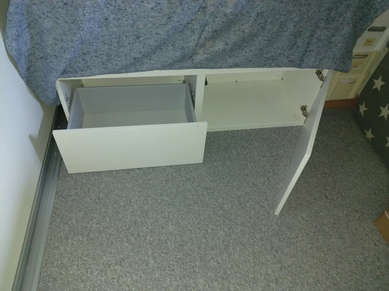 Billede 5 - Ikea reoler/skabe - Bestå