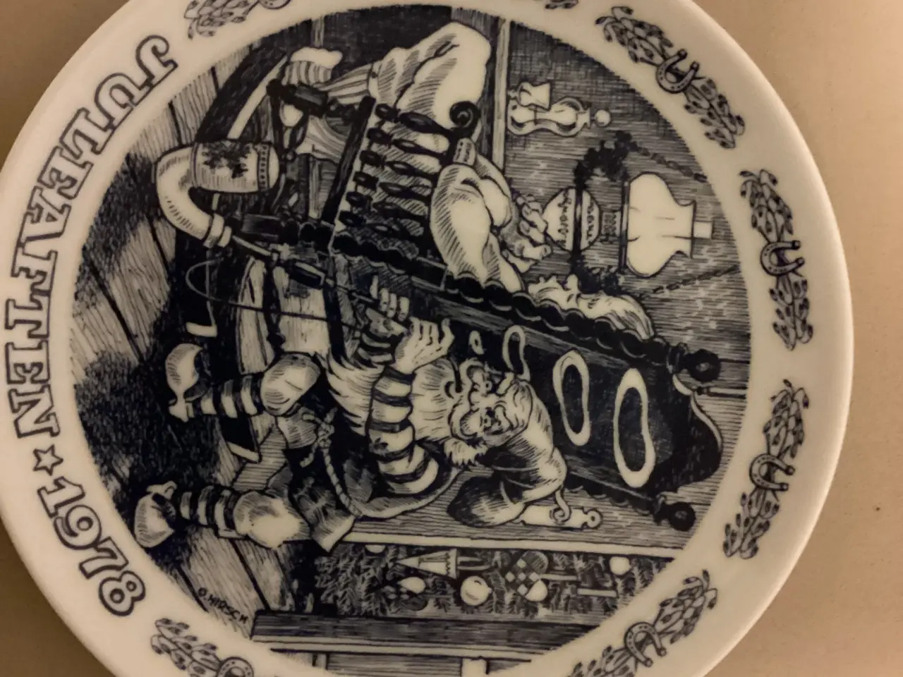 Billede 3 - 9 stk. Svane juleplatter håndlavede i Danmark 