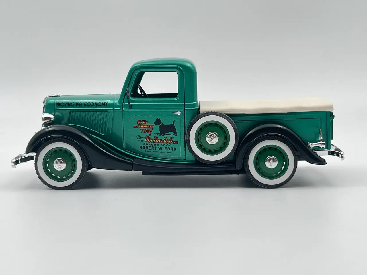 Billede 2 - 1936 Ford Pick Up V8 1:18