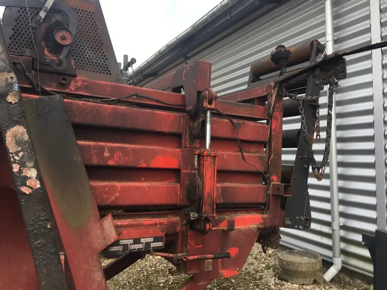 Billede 2 - Massey Ferguson 185MB presser til ophug