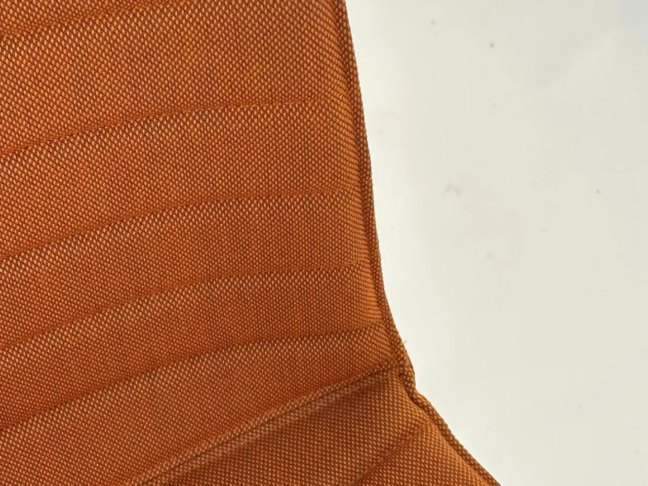 Billede 8 - Arper Catifa 46 Stol – Orange med Sort Stel