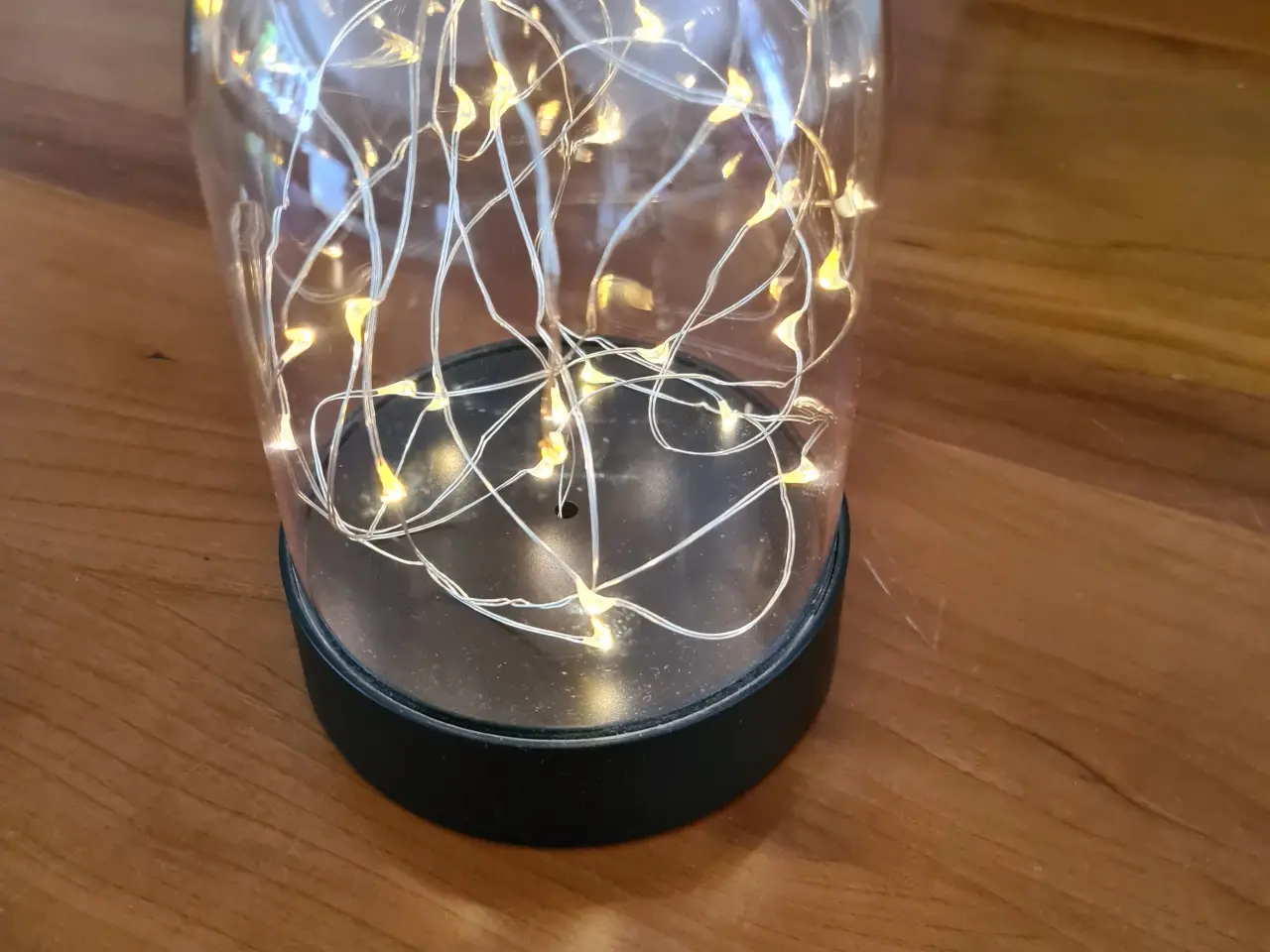 Billede 1 - Næsten ny led lampe