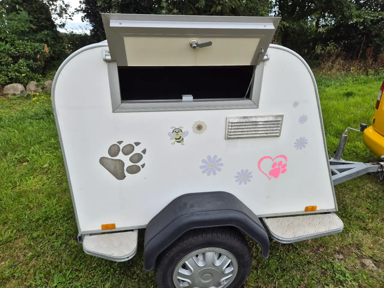 Billede 3 - Hundetrailer til to hunde, nysynet