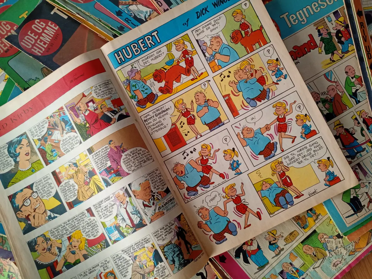 Billede 1 - 77 styk tegneserier fra Ude og Hjemme