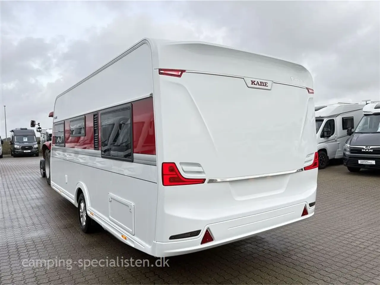 Billede 3 - 2026 - Kabe Smaragd 520 XL KS Premium Line   Kabe Smaragd 520 XL KS PREMIUM LINE 2026  Kan nu ses hos  hos Camping-Specialisten i Silkeborg