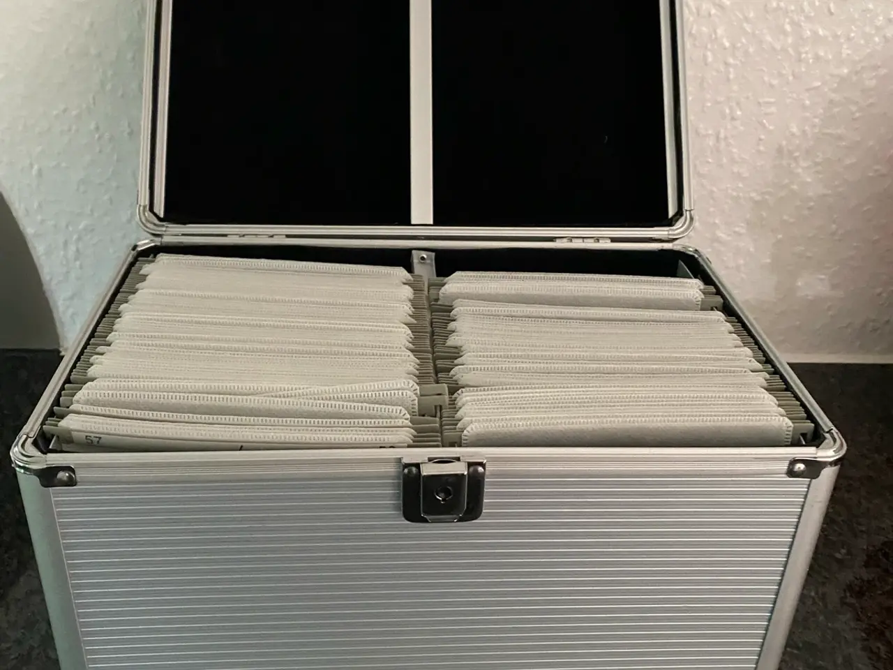 Billede 2 - Opbevaring af Cd’er/dvd’er