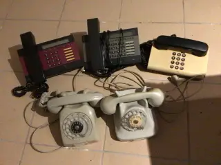 5 gamle telefoner
