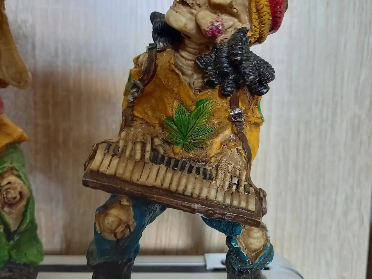 Billede 2 - musik figurer rastafar