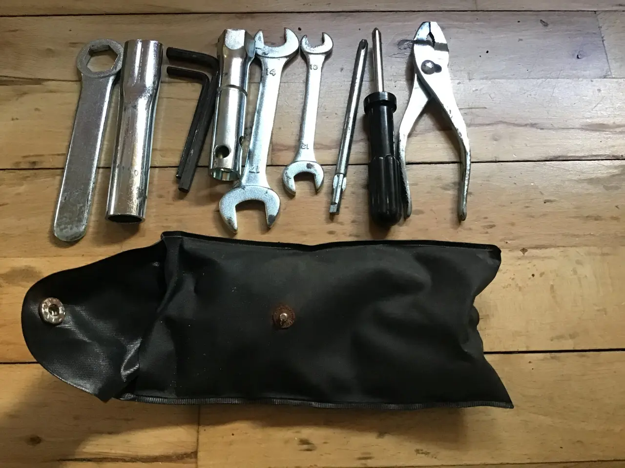 Billede 3 - Suzuki GZ 250 Worksmanual