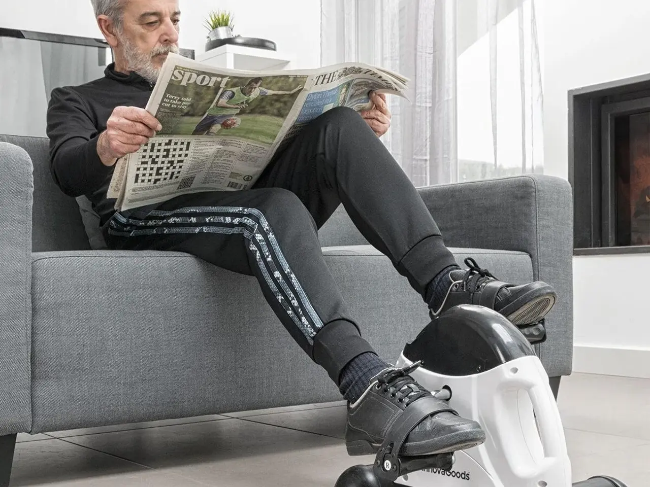 Billede 1 - Fipex pedaløvelsesmaskine til arme og ben - kompakt motionscykel med LCD-tæller